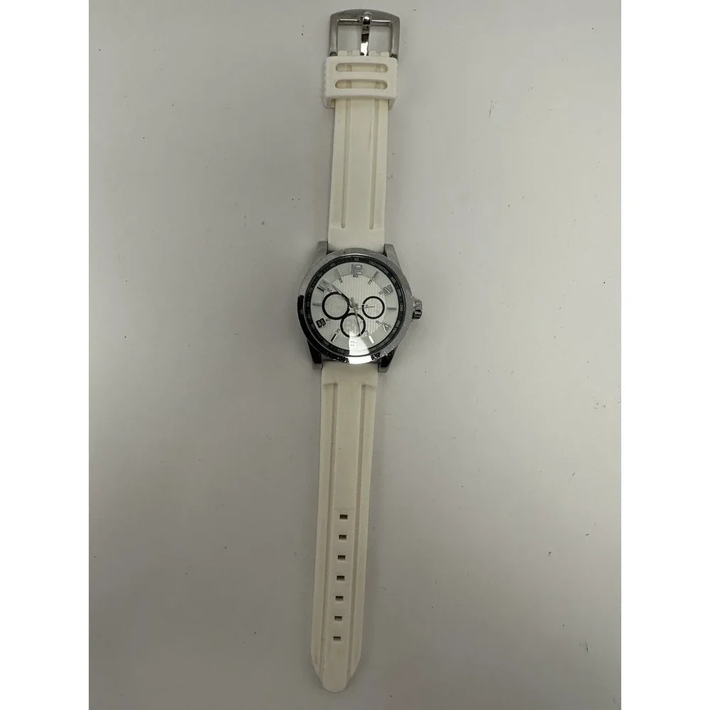 Guess G79079G1 New Battery Mens Watch 44MM 8.5